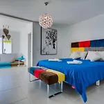 Villa Colibri By